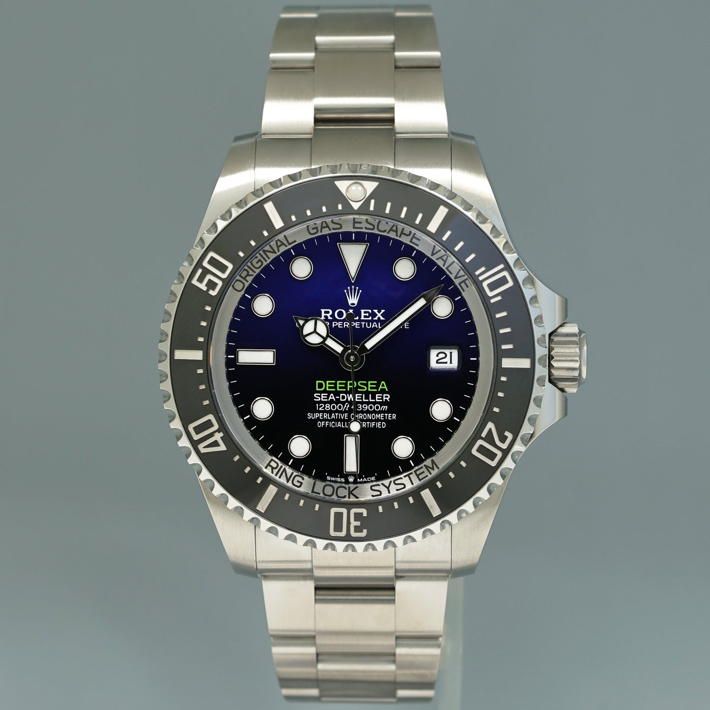 2024 NEW PAPERS Rolex Sea-Dweller Deepsea 44mm James Cameron 136660 Watch