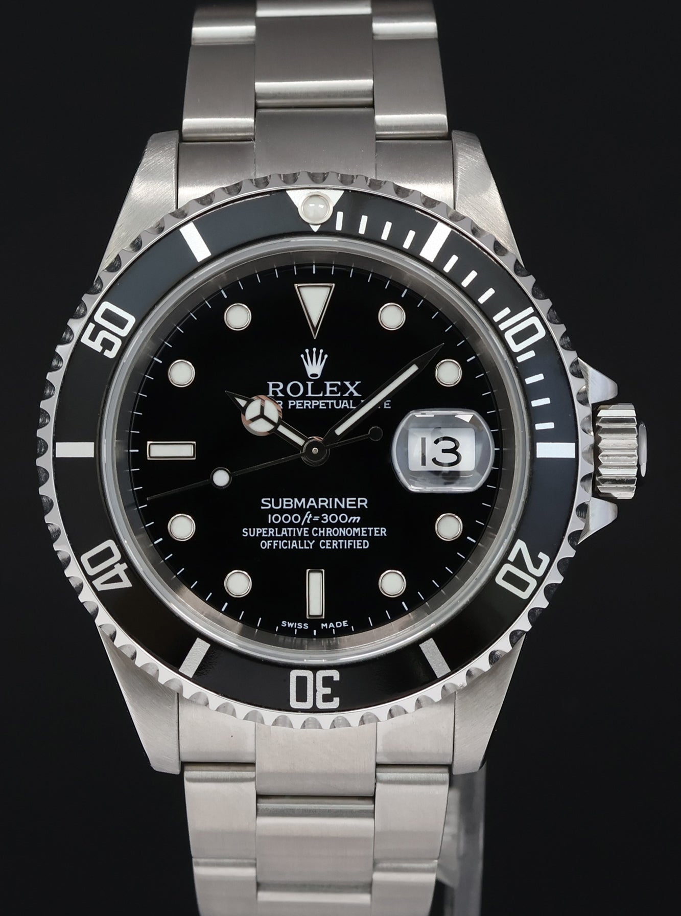 MINT 2001 Rolex 16610 LN Submariner Date Steel Black 40mm Oyster Watch Box