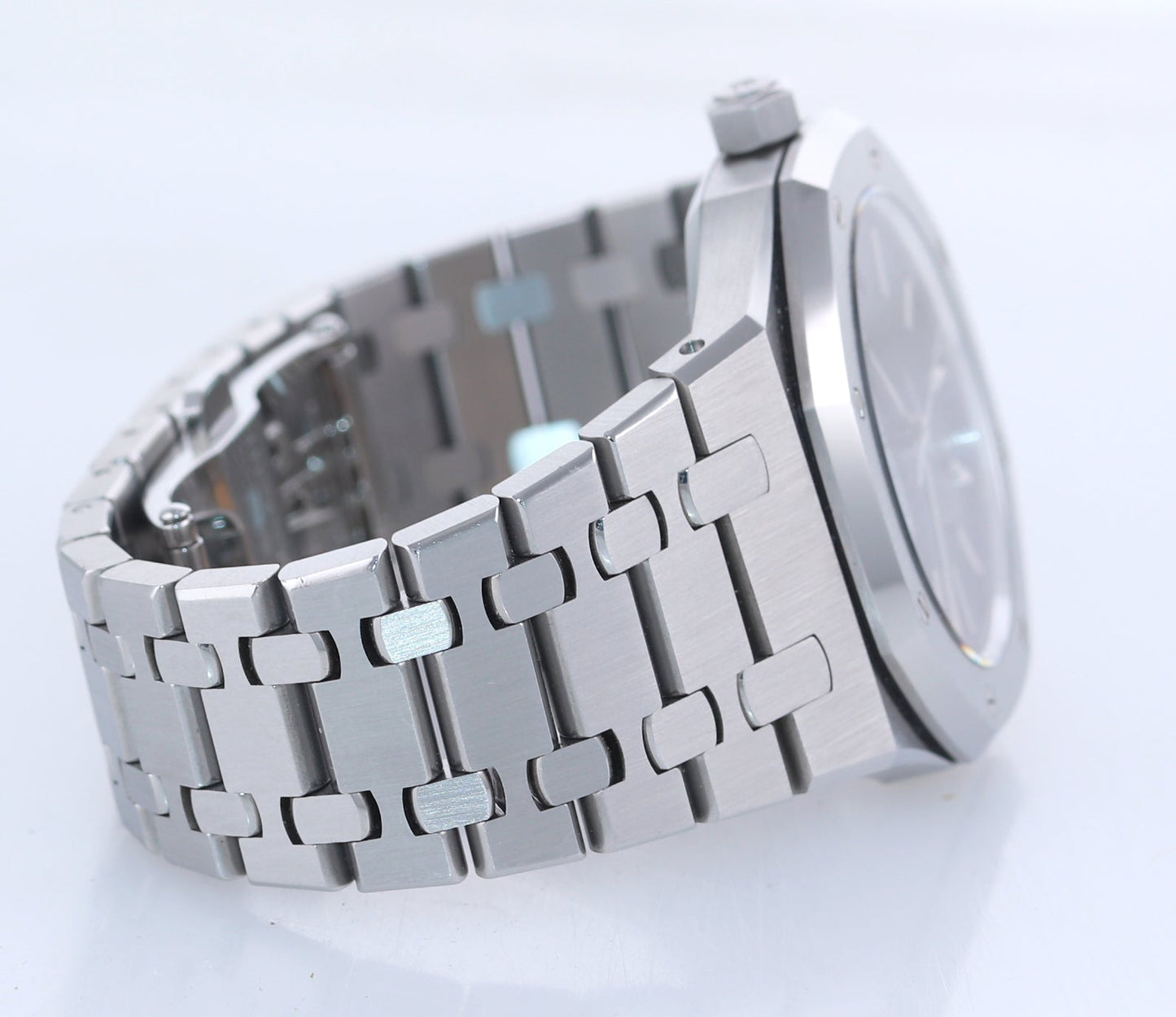 MINT Audemars Piguet Royal Oak Black 39mm Steel 15300ST Date Watch Box