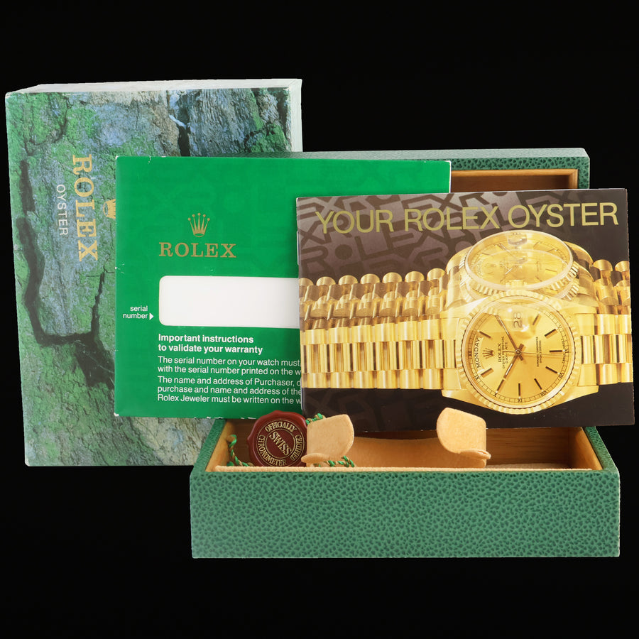 2000 MINT Rolex Submariner No-Date 2 Line Dial 14060 Steel Black 40mm Watch Box