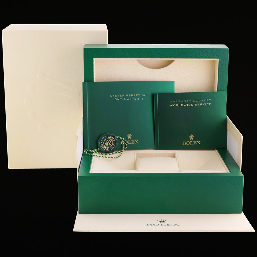 MINT Rolex GMT-Master II 2 Ceramic Green Dial 116718 Yellow Gold Watch Box