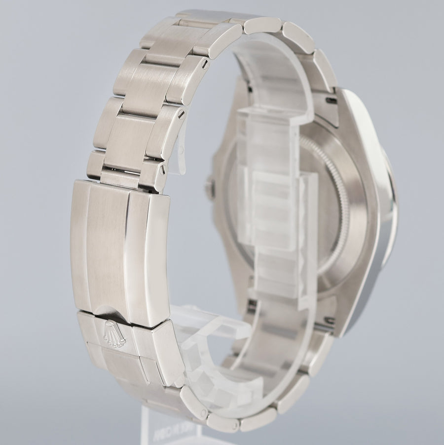 2022 NEW PAPERS Rolex Explorer II 226570 White Polar Steel Date 42mm Watch Box