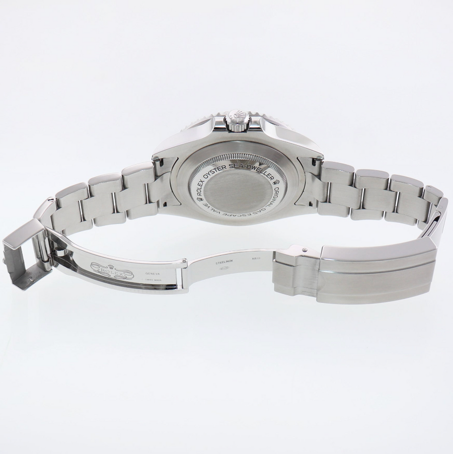 2018 MINT PAPERS Rolex Red Seadweller SD43 126600 43mm Mark 2 Watch Box