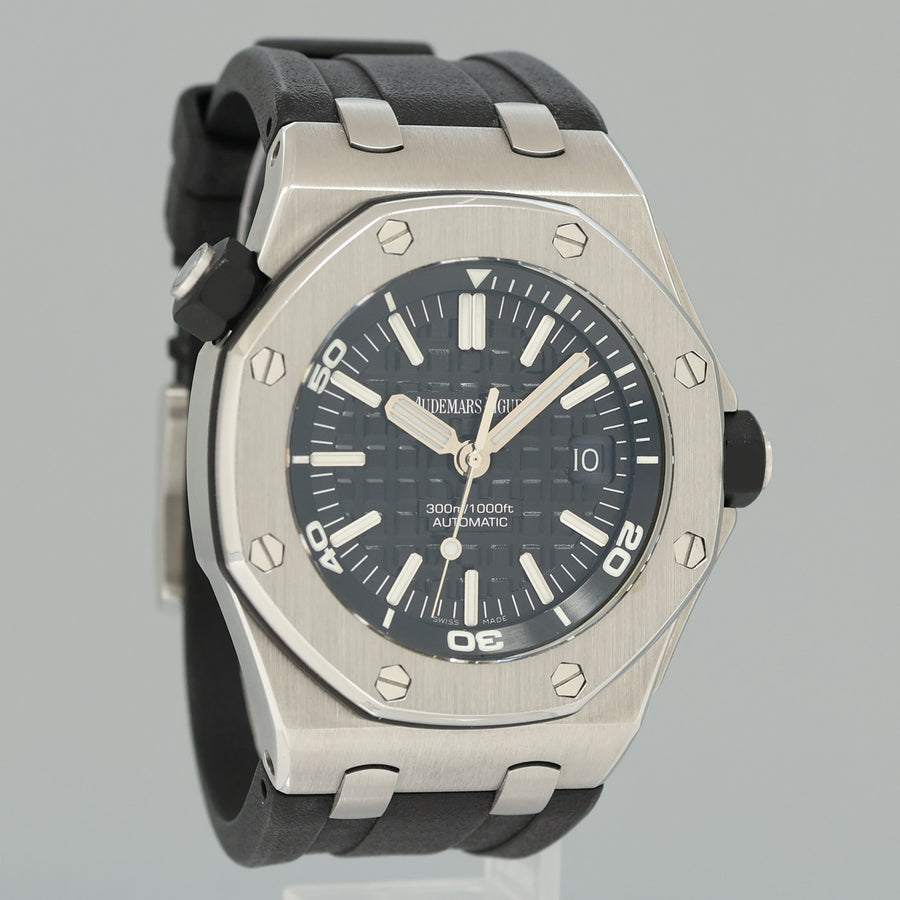 PAPERS Audemars Piguet Royal Oak Offshore Black Chrono Rubber 42mm 15703ST Watch