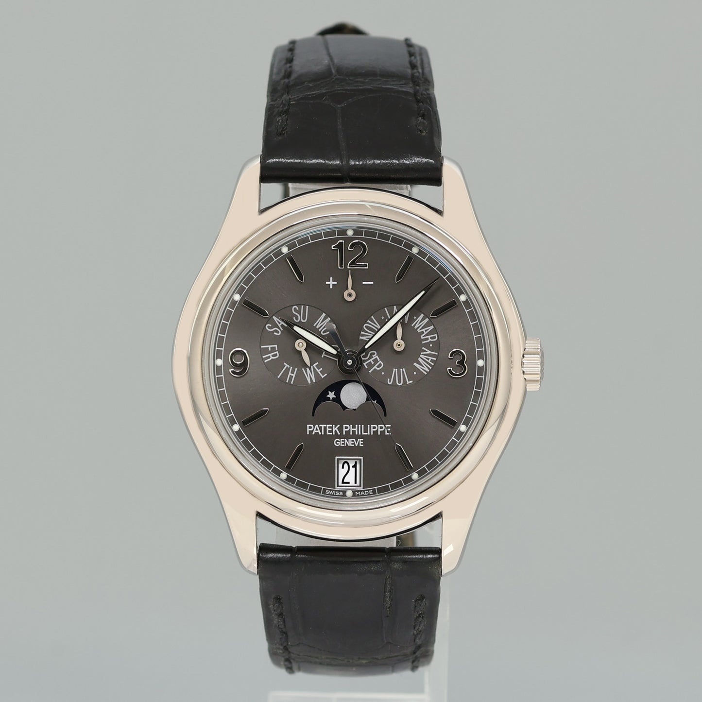 MINT Patek Philippe 5146G White Gold Annual Calendar Grey 39mm Moon Watch Box