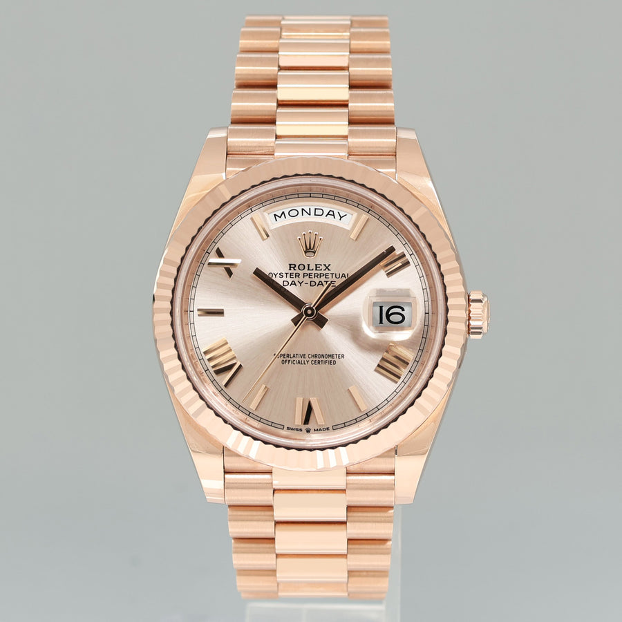 2024 NEW PAPERS Rolex President 40mm Rose Gold Sundust Roman 228235 Watch Box