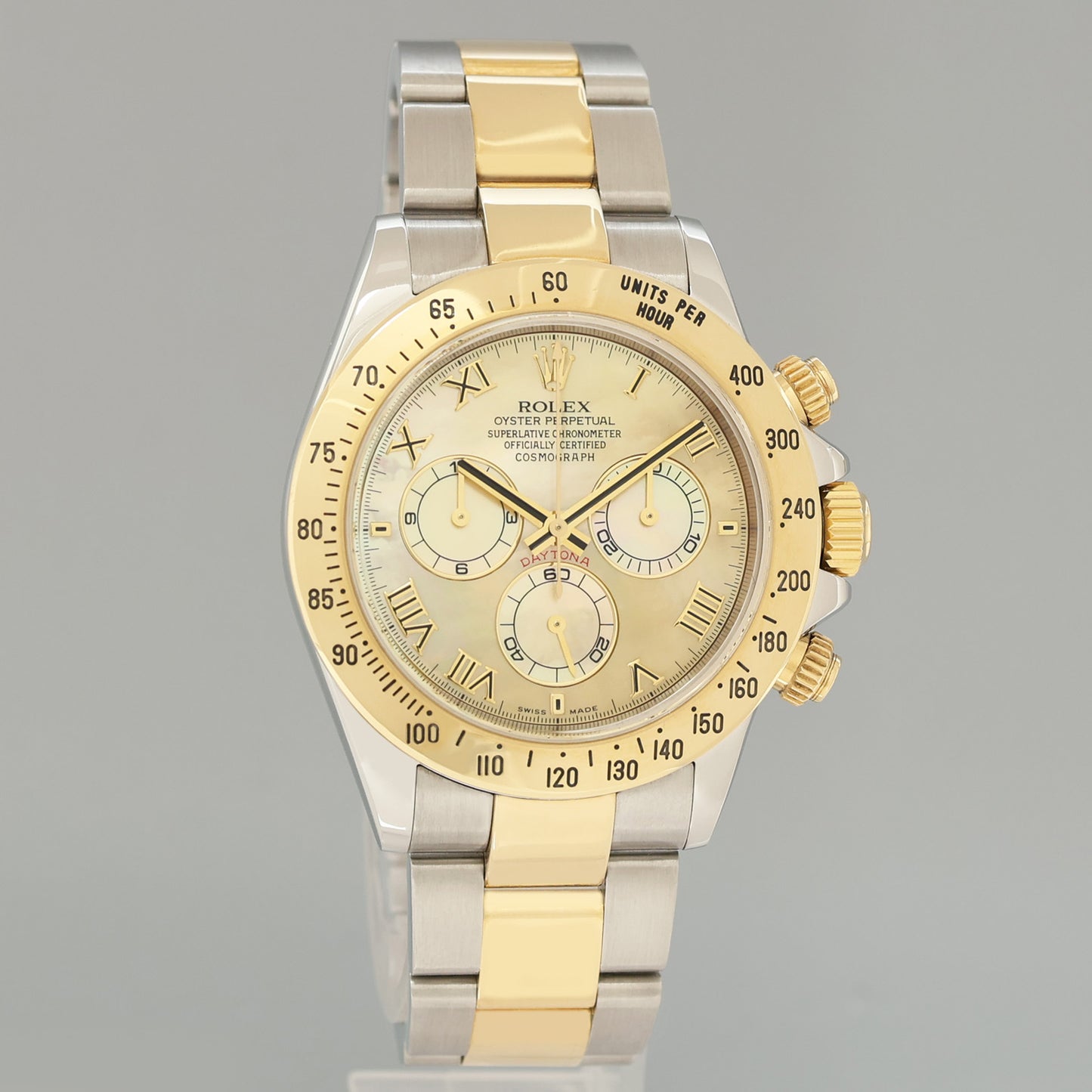2015 MINT Rolex Daytona 116523 Champagne  Mother of Pearl Yellow Gold Two Tone Watch