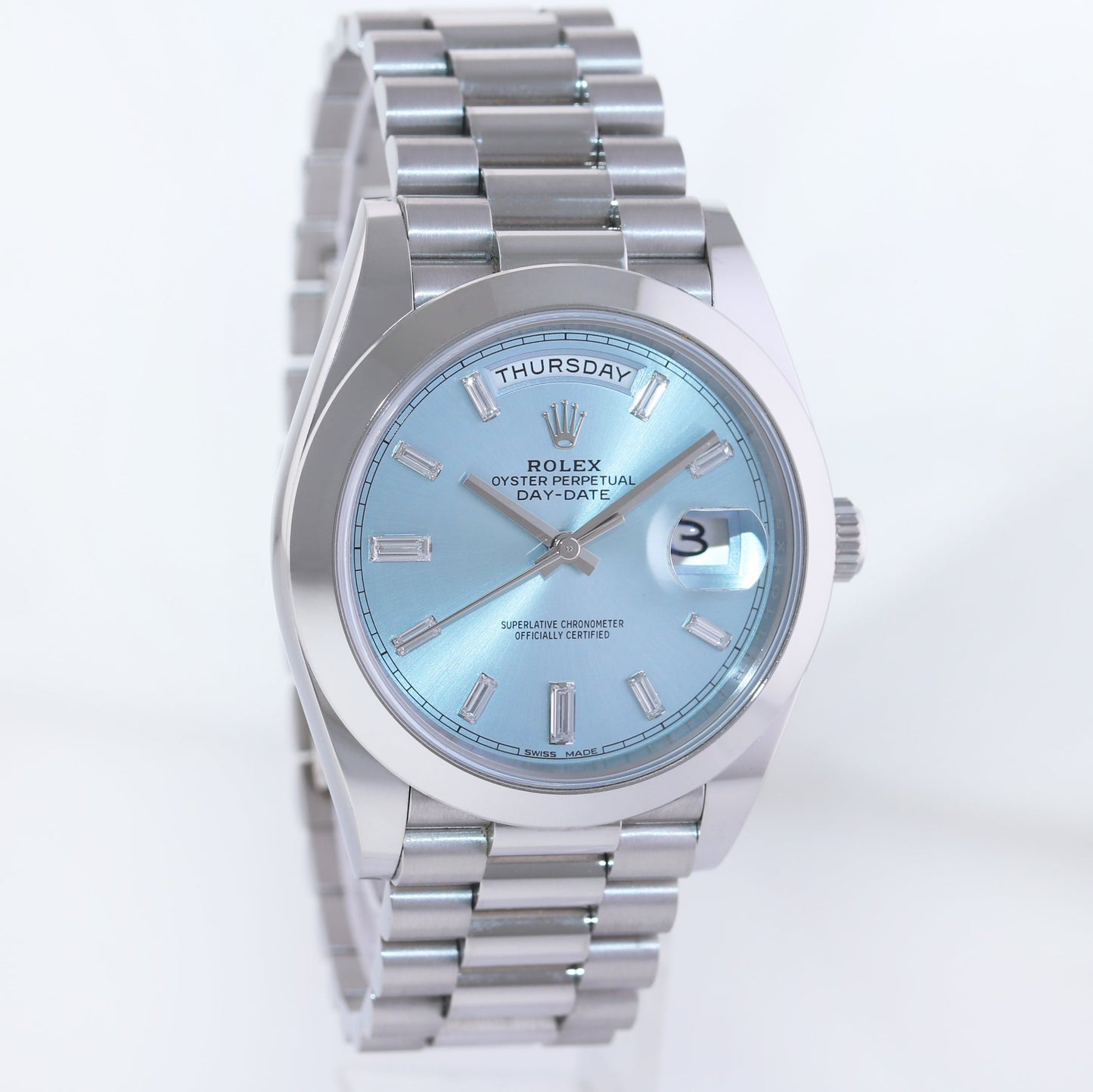 MINT 2019 Rolex Platinum President Day Date Blue Baguette Diamond 228206 Watch Box