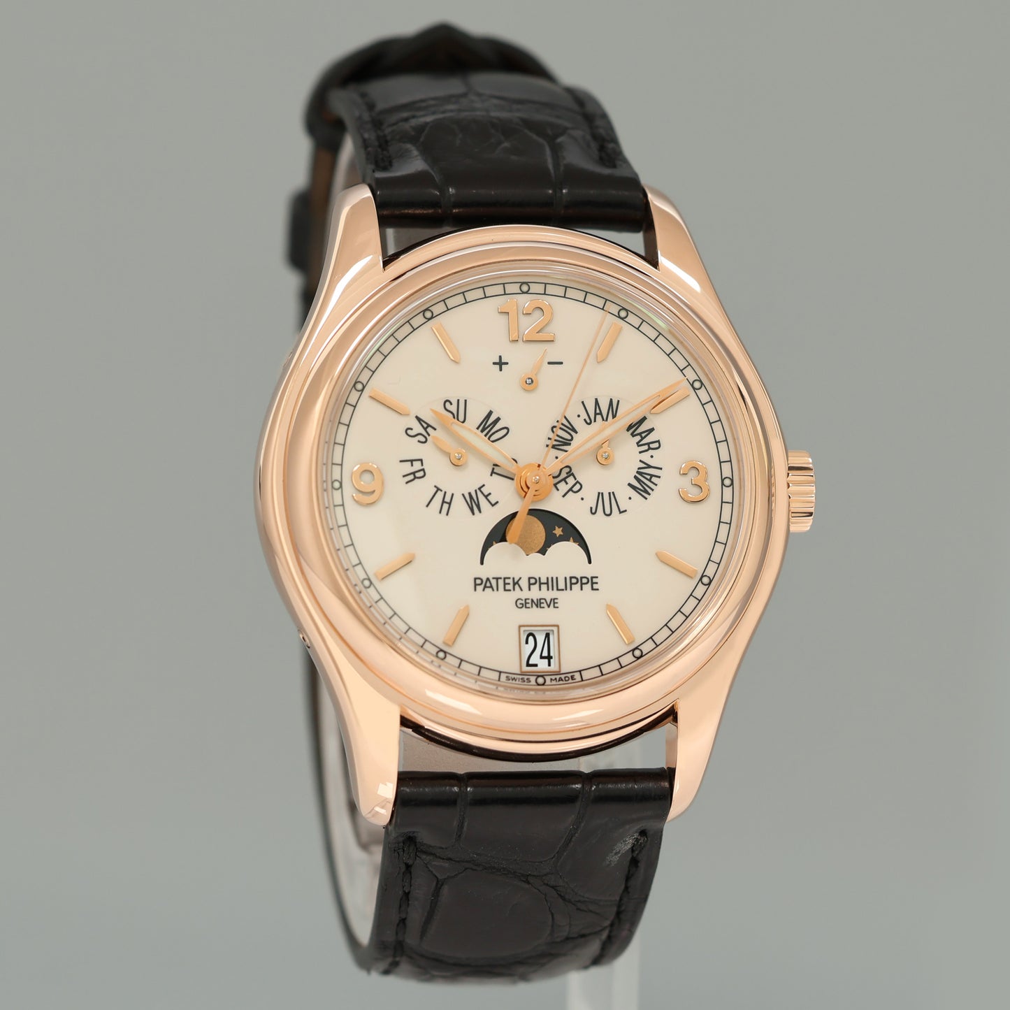 MINT Patek Philippe 5146R Rose Gold Annual Calendar White 39mm Moon Watch