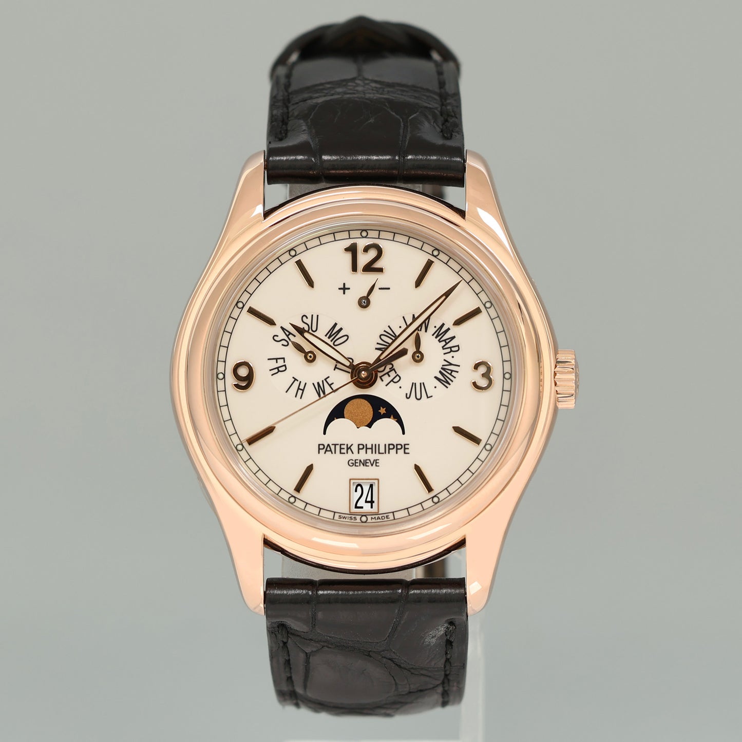 MINT Patek Philippe 5146R Rose Gold Annual Calendar White 39mm Moon Watch