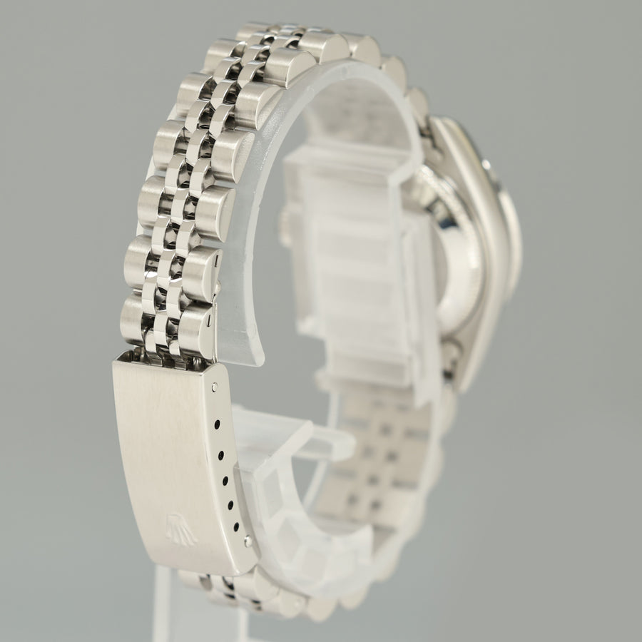 MINT Ladies Rolex 79174 DateJust 26mm Silver Blue Vignette Diamond Bezel Jubilee Watch