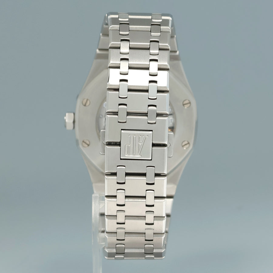 Serviced in 2026 Audemars Piguet Royal Oak 41mm Steel 15400ST White Watch Box