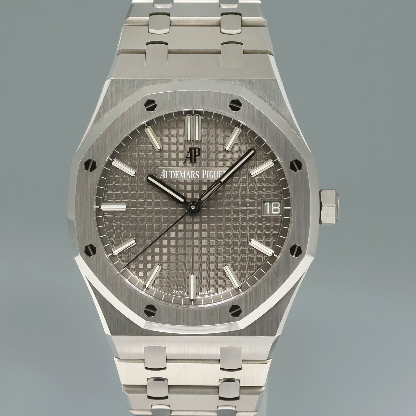 2022 MINT Papers 15500ST Audemars Piguet Royal Oak 41mm Steel Grey Watch Box