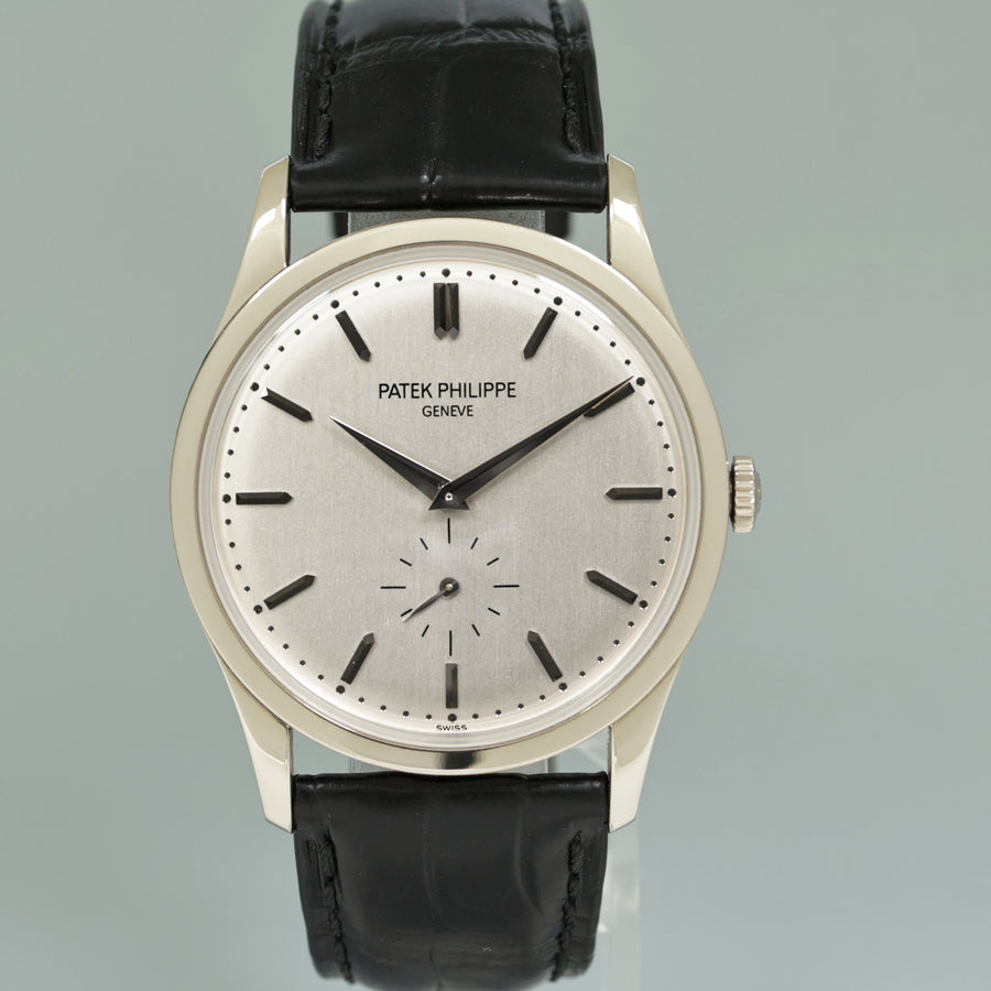 2025 SERVICE MINT Patek Philippe 5196G 37mm white Gold Calatrava Black Leather Watch Box