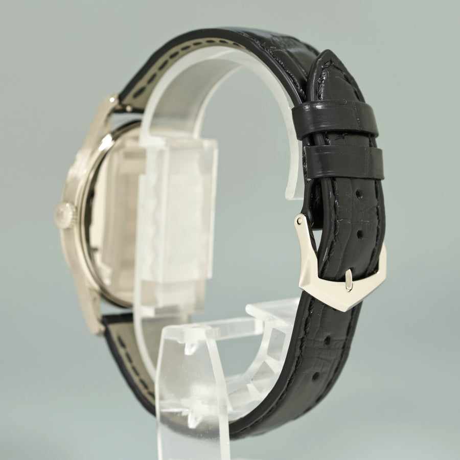 2025 SERVICE MINT Patek Philippe 5196G 37mm white Gold Calatrava Black Leather Watch Box