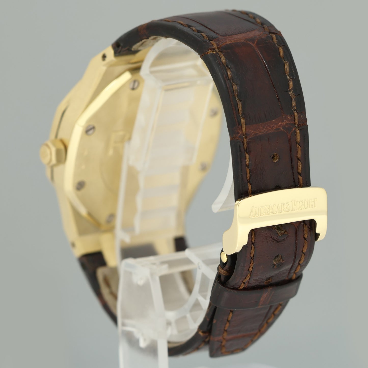 MINT Audemars Piguet AP Royal Oak Yellow Gold 26120ba 39mm White Leather Watch Box