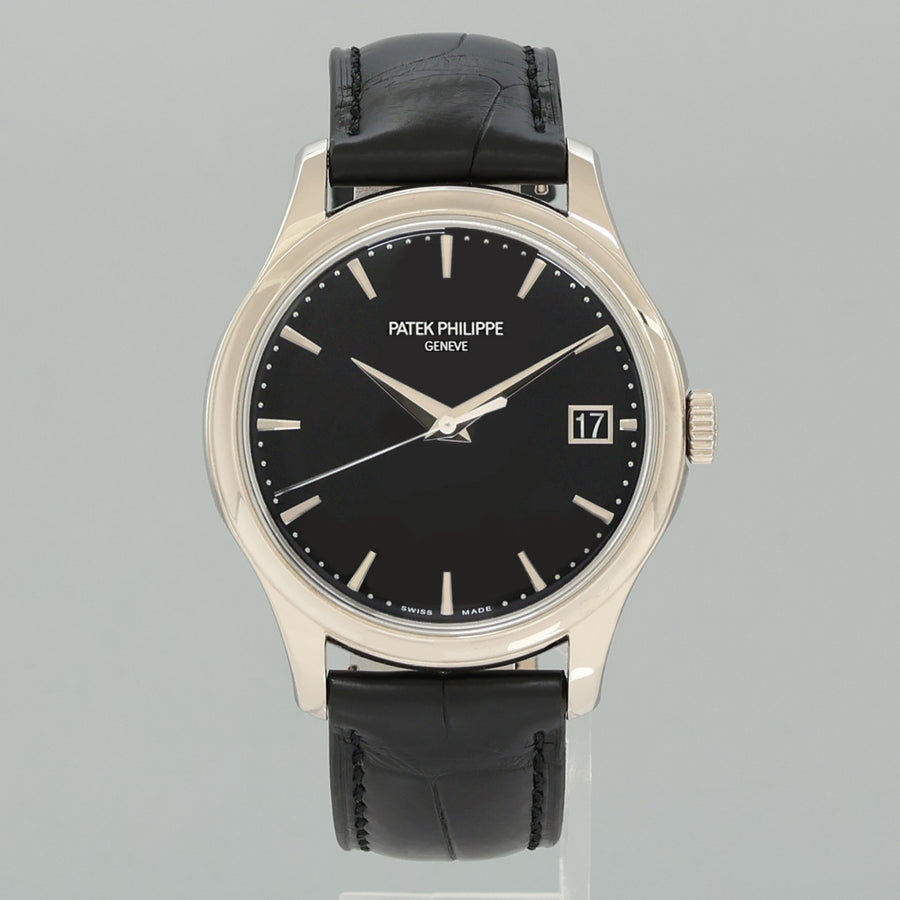 MINT Patek Philippe 5227G 39mm White Gold Black Dial Leather Watch Box