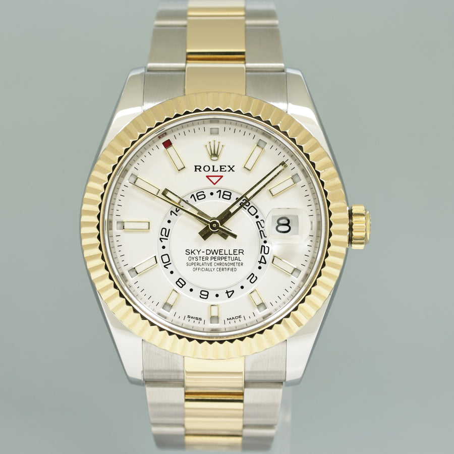 2022 MINT Rolex Sky-Dweller 326933 Two Tone Gold Steel White 42mm Oyster Watch Box