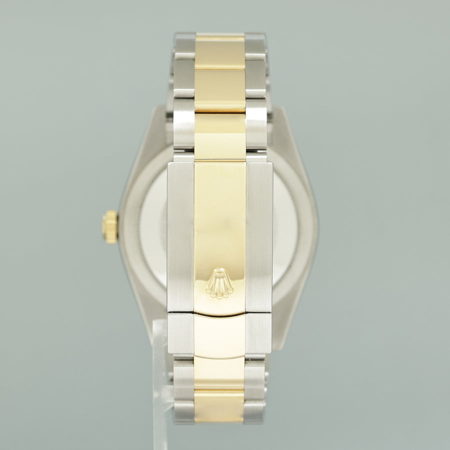 2022 MINT Rolex Sky-Dweller 326933 Two Tone Gold Steel White 42mm Oyster Watch Box
