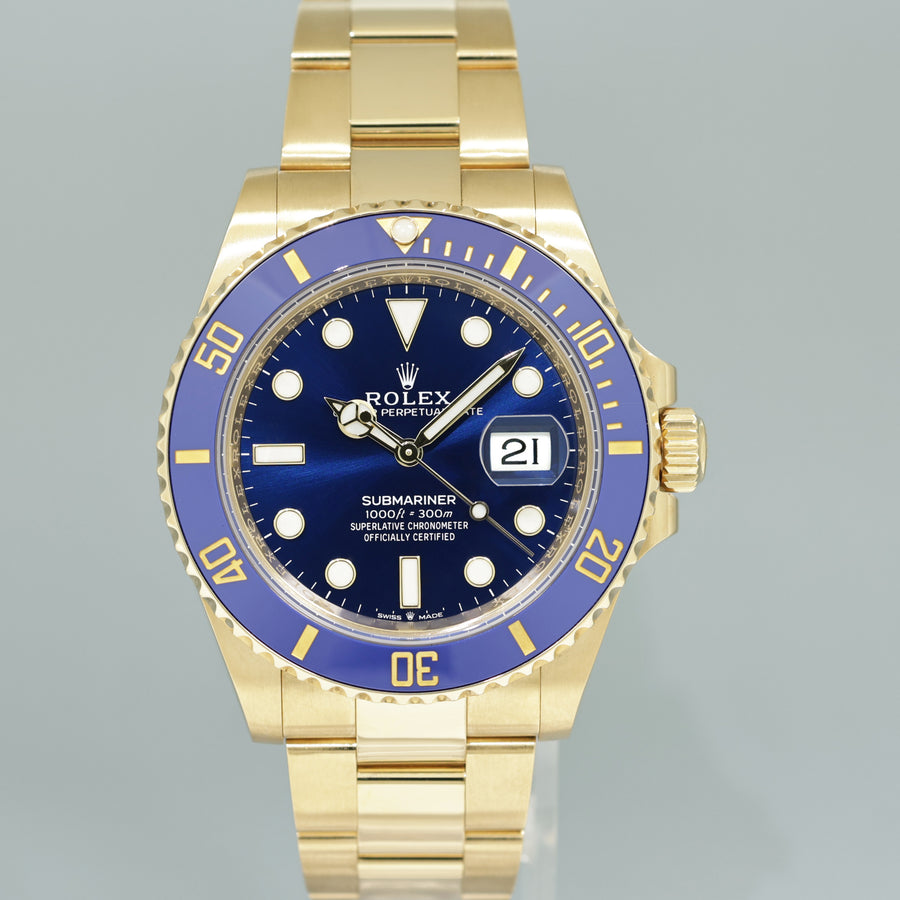 2024 NEW PAPERS Rolex Submariner Sunburst Blue Ceramic 126618 Yellow Gold Watch Box