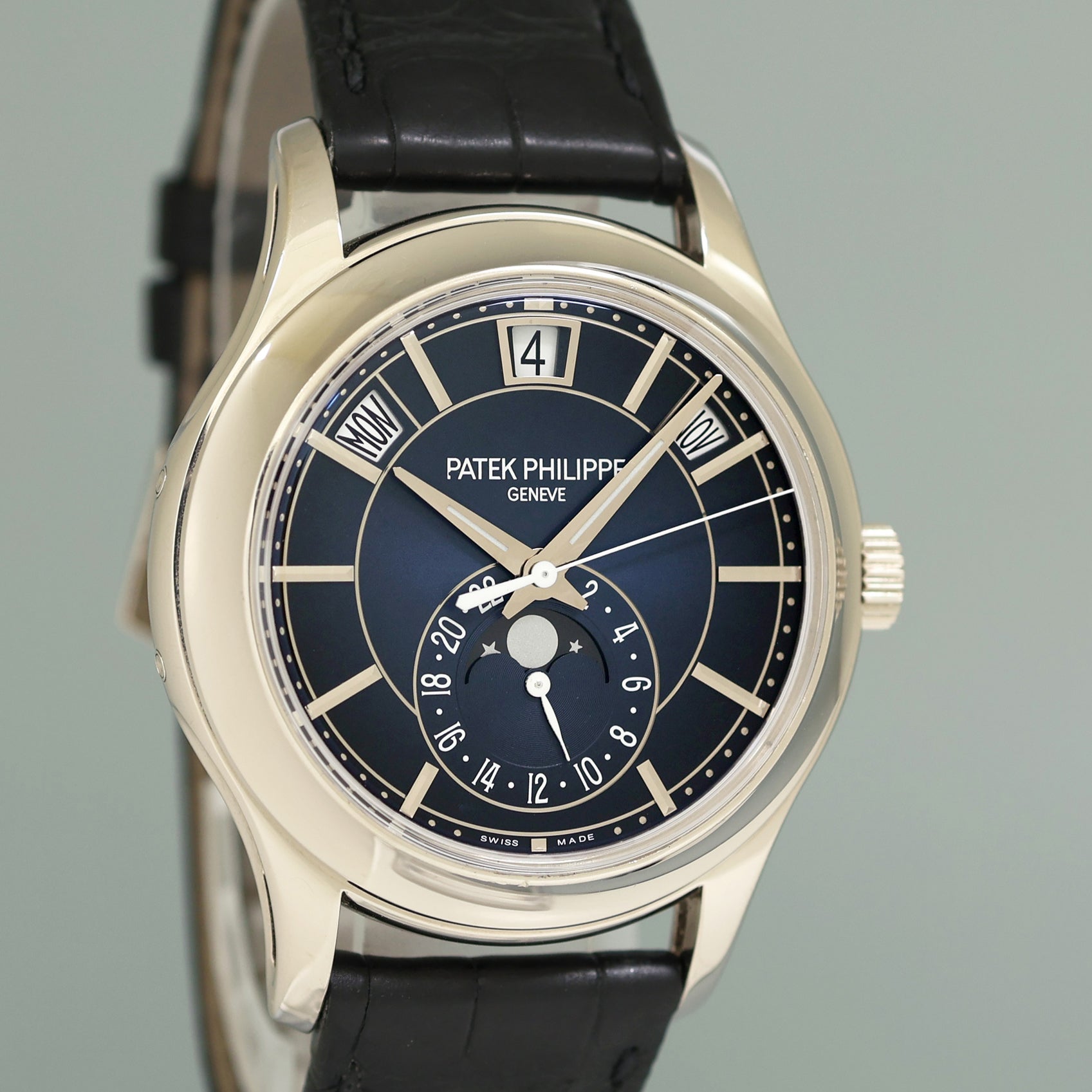 2025 Patek Service PAPERS Patek Philippe 5205G White Gold Annual Calendar Blue Watch