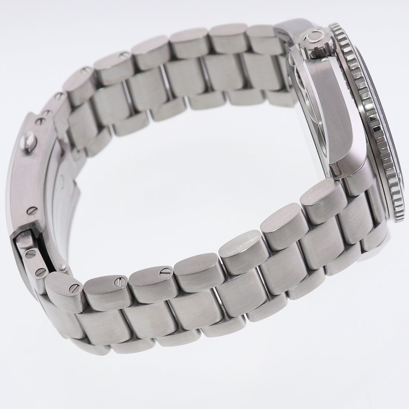 PAPERS Omega Seamaster Planet Ocean 600M 215.30.40.20.01.001 Steel 39.5mm Watch