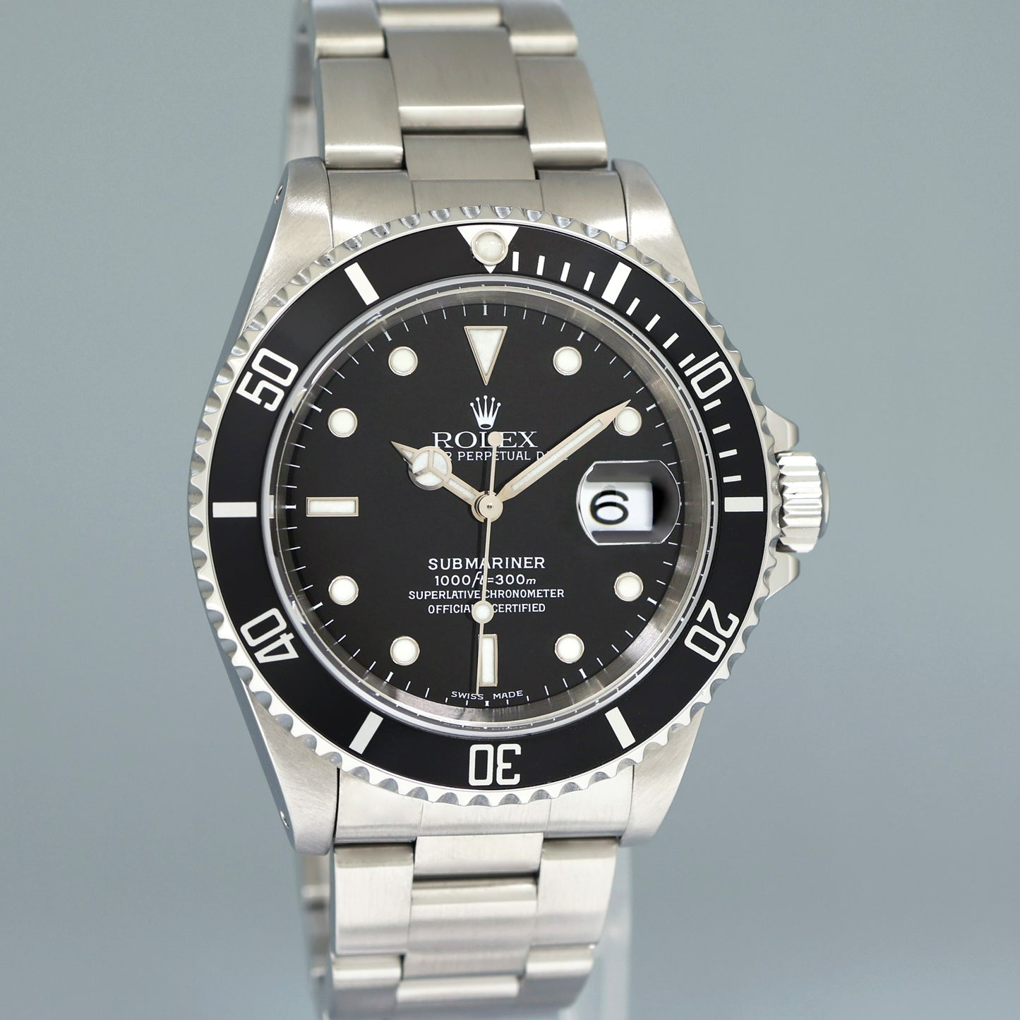 2000 MINT PAPERS Rolex Submariner Date 16610 Steel Black 40mm Watch Box