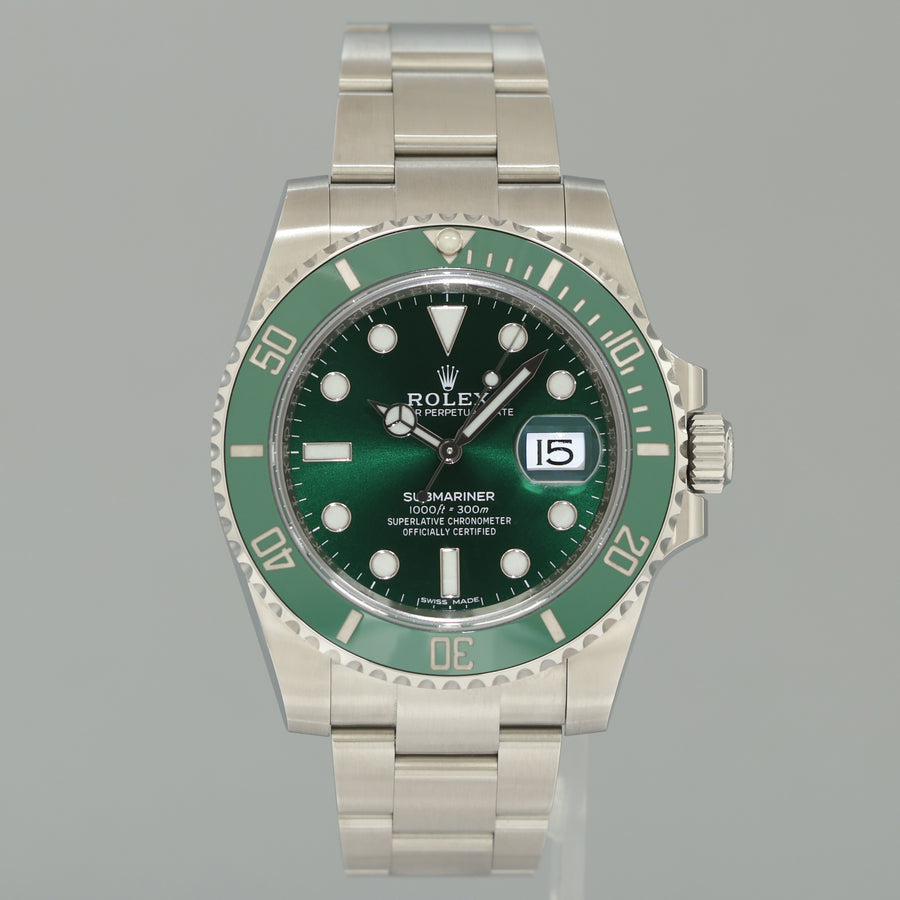 STICKERS JUNE 2020 NEW PAPERS Rolex Submariner Hulk 116610LV Green Ceramic Watch