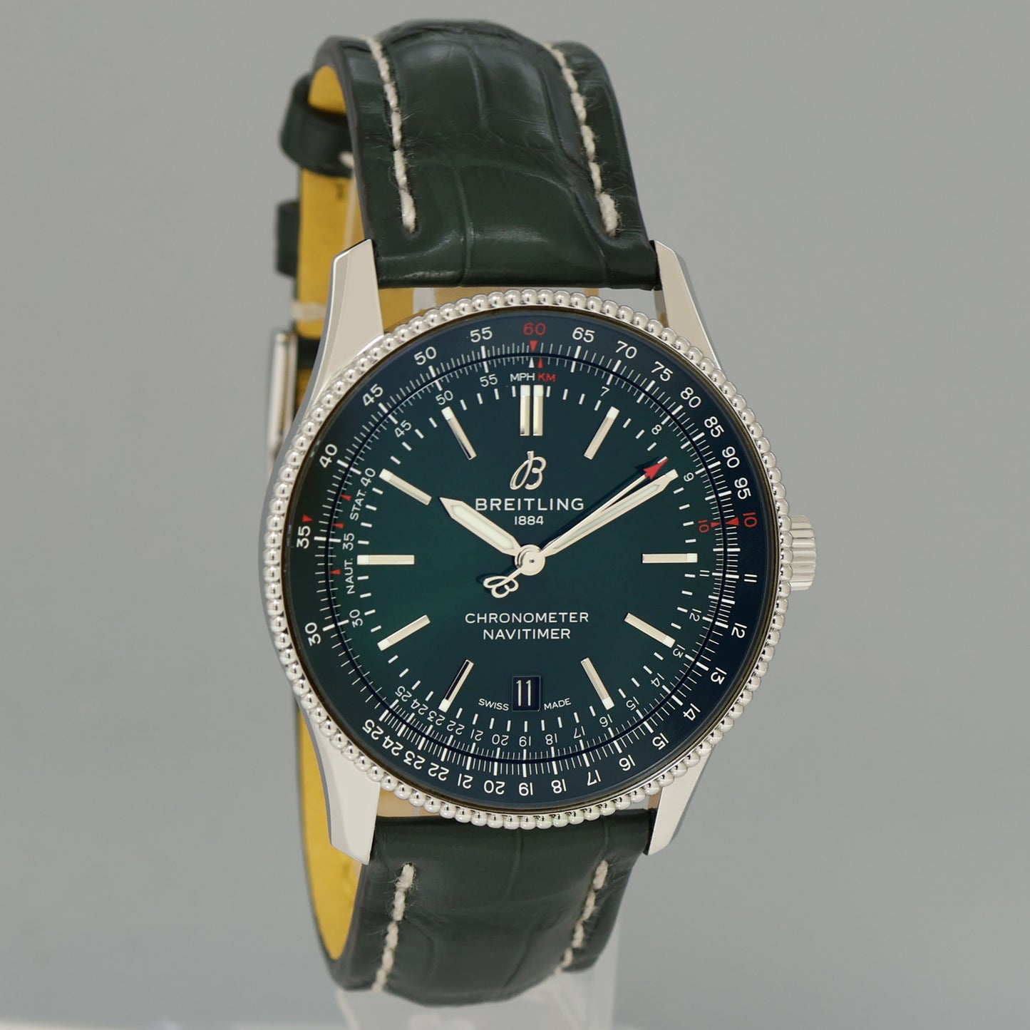 2022 PAPERS MINT BREITLING NAVITIMER 41 GREEN DIAL A17326 CHRONO WATCH BOX