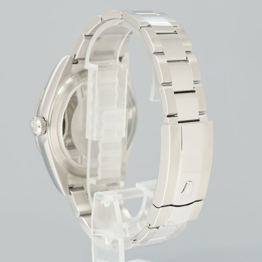 2025 NEW Rolex Sky-Dweller Steel Green Oyster Fluted 42mm 336934 Watch Box