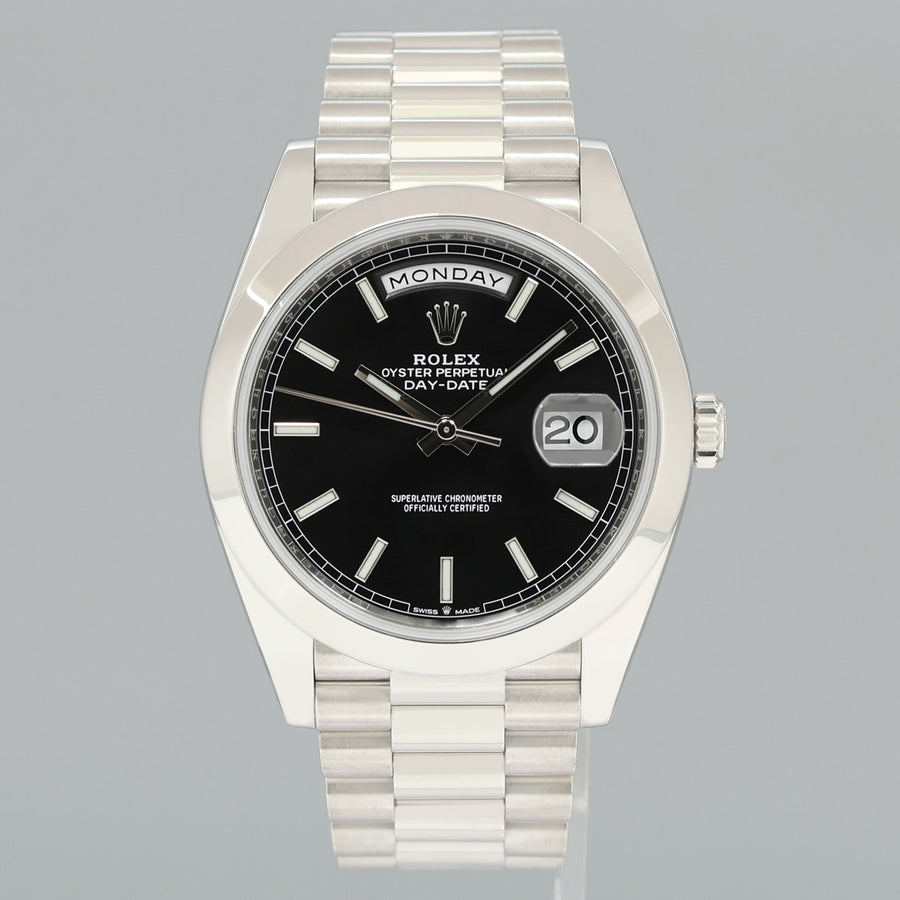PAPERS MINT Rolex Platinum President 228206 Black Stick 40mm Day Date 40 Watch Box