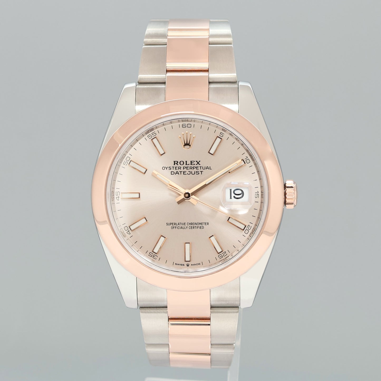 MINT 2022 Rolex DateJust 41 126301 Sundust Dial 18k Gold Two-Tone Oyster Watch Box