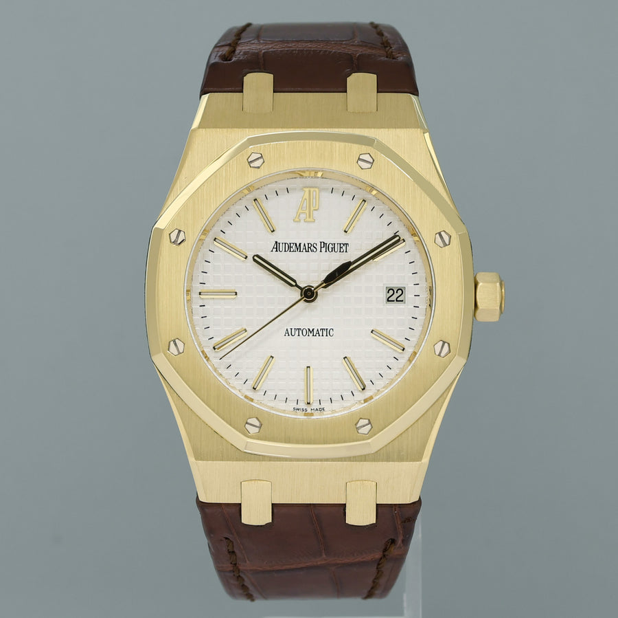 MINT Audemars Piguet AP Royal Oak Yellow Gold 15300ba 39mm White Dial Leather Watch