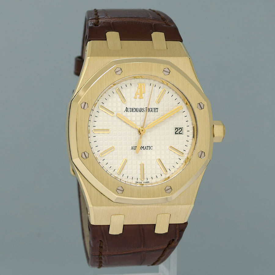 MINT Audemars Piguet AP Royal Oak Yellow Gold 15300ba 39mm White Dial Leather Watch