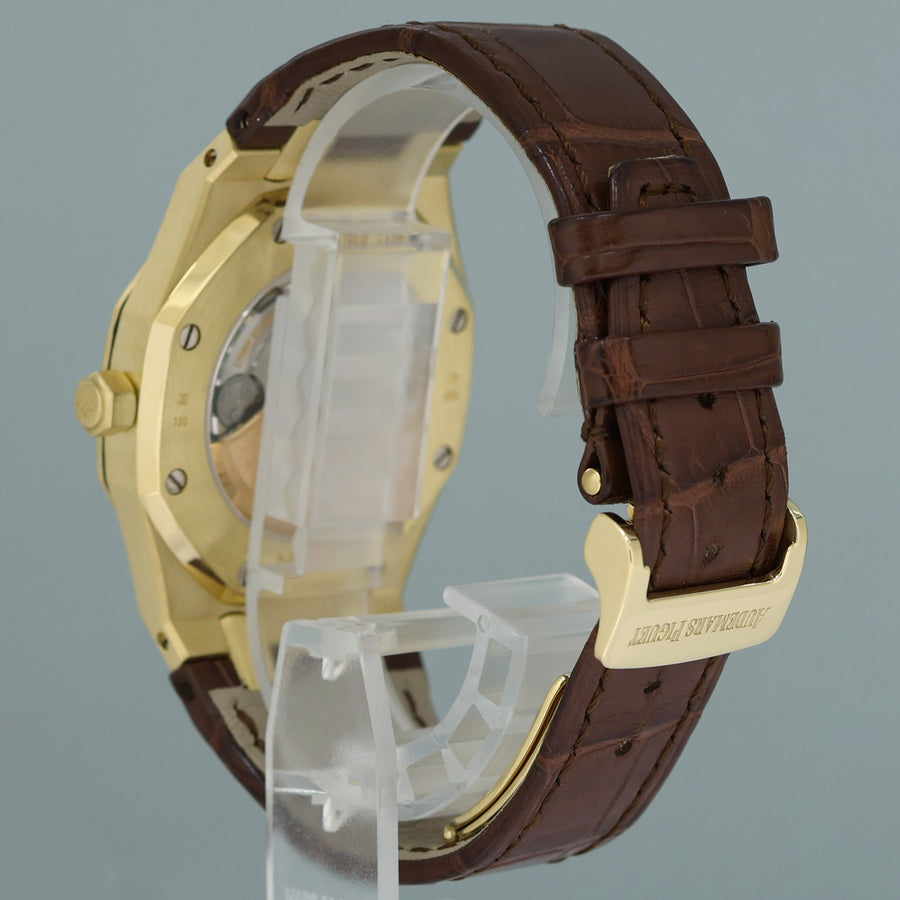 MINT Audemars Piguet AP Royal Oak Yellow Gold 15300ba 39mm White Dial Leather Watch