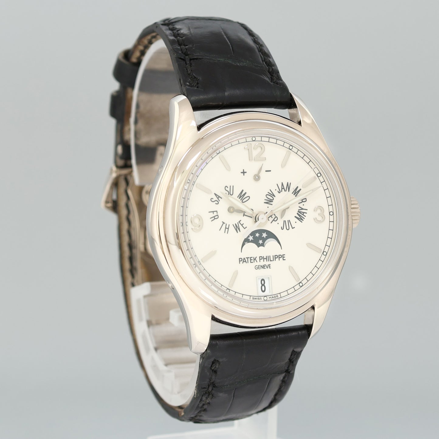 MINT Patek Philippe 5146G White Gold Annual Calendar 39mm Moon Watch Box