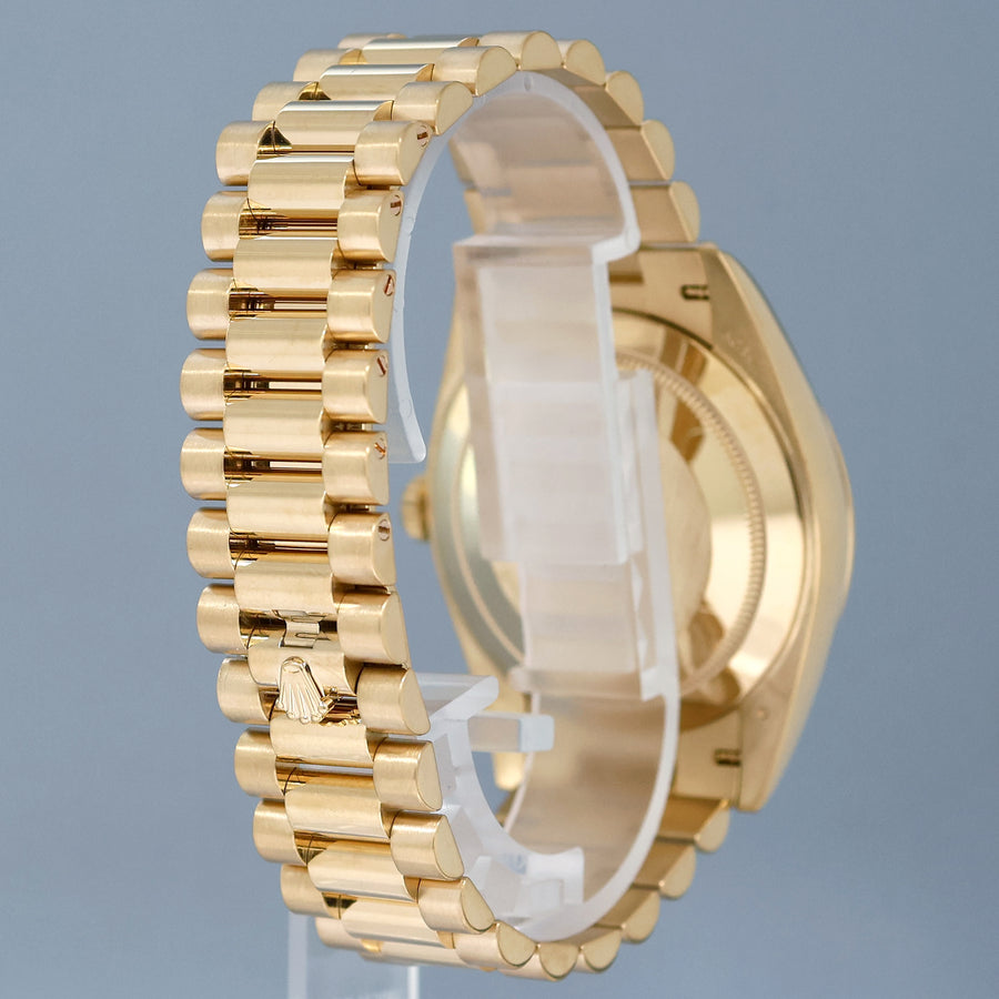 2022 MINT Rolex 228238 Day-Date 40 President 40mm Green Ombre Roman Yellow Gold Watch (Copy)