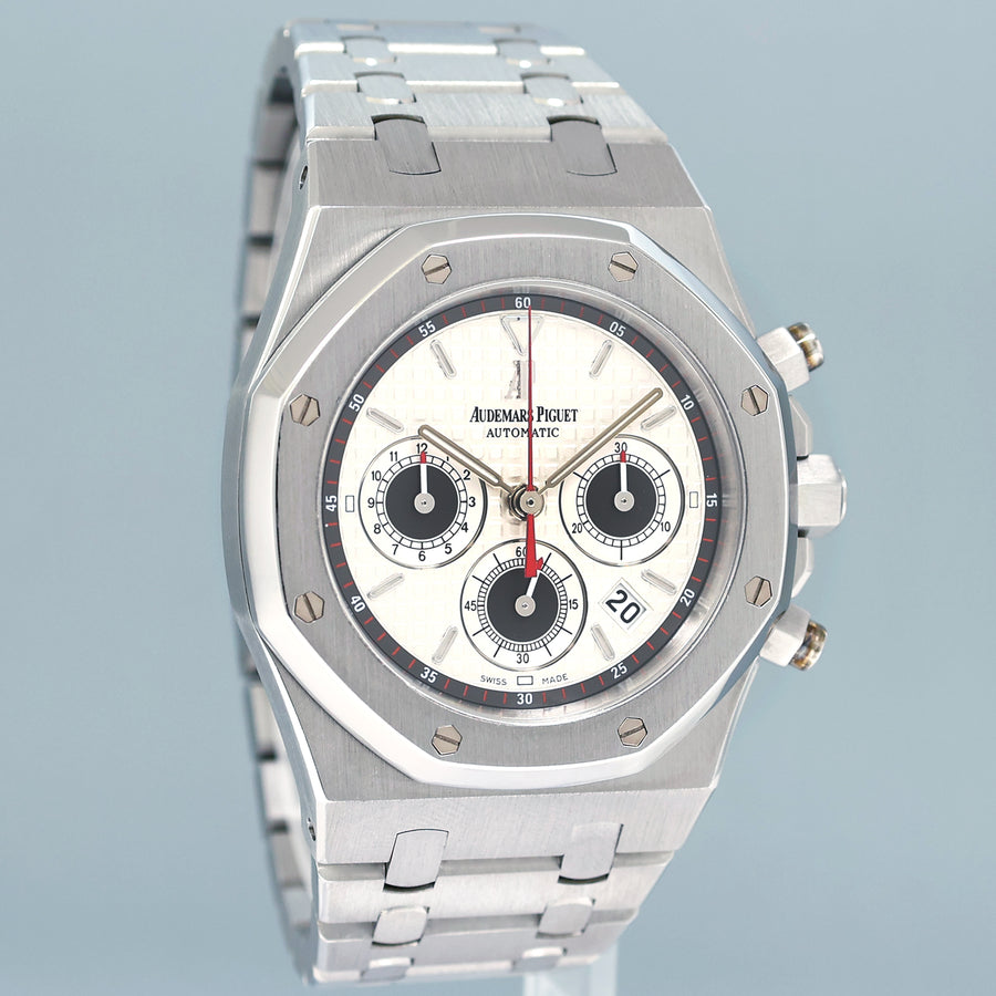 MINT Audemars Piguet 26300ST Royal Oak Silver Panda Chronograph 39mm Watch Box