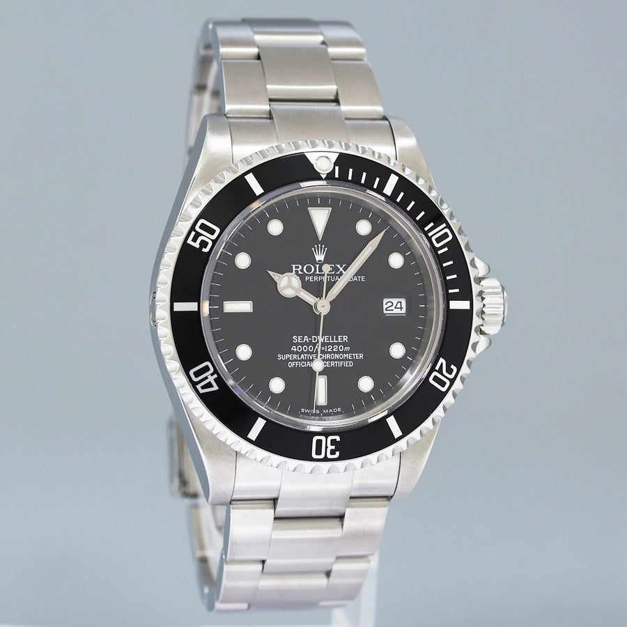 RSC 2022 PAPERS MINT 2005 PAPERS Rolex Sea-Dweller Steel  16660 Date 40mm Watch