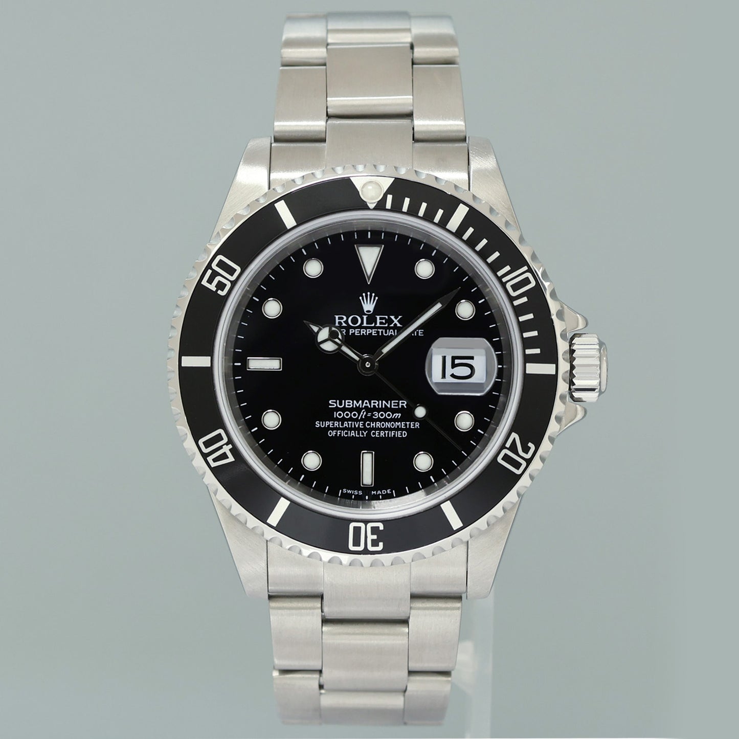 2005 MINT Rolex Submariner Date 16610 Steel Black 40mm Watch Box