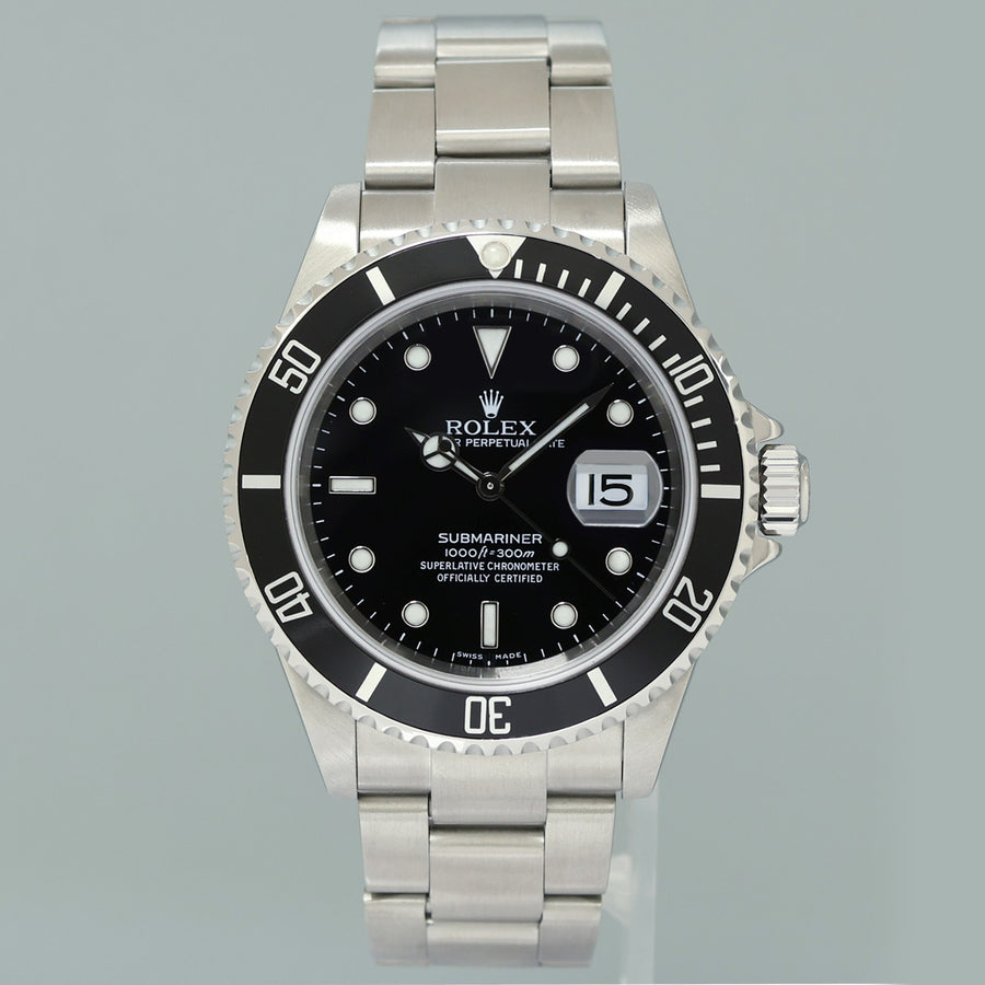 2005 MINT Rolex Submariner Date 16610 Steel Black 40mm Watch Box