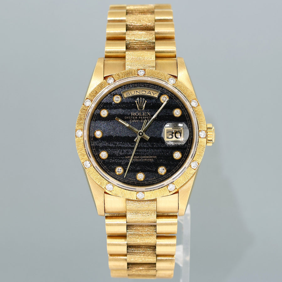 NOS PAPERS Rolex Day-Date President Ferrite Diamond 18308 Yellow Gold Bark Watch