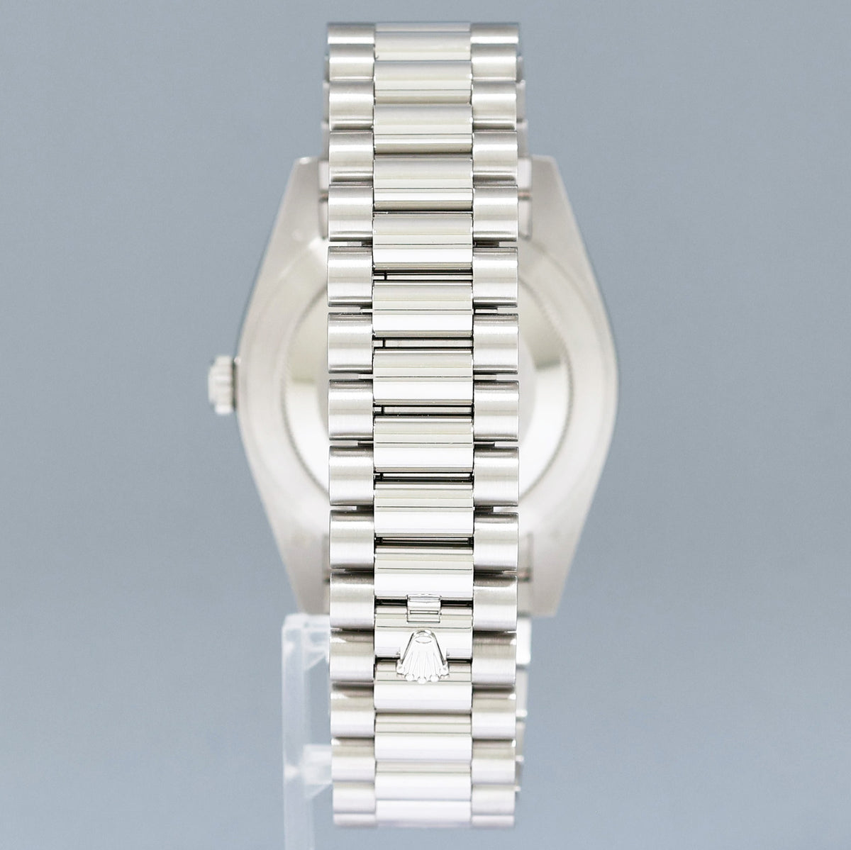 PAPERS NEW Rolex Day-Date 40 President 228236 Platinum Baguette Green Roman Watch