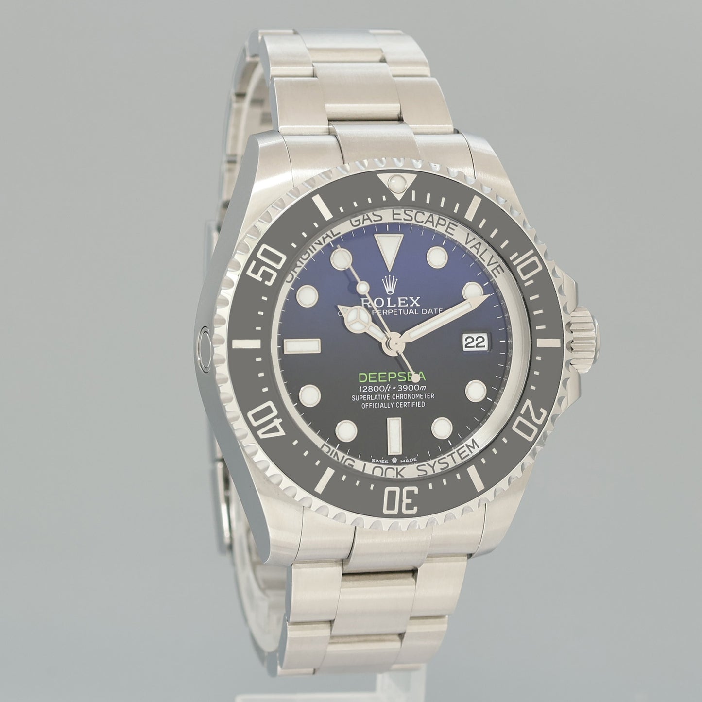 2025 NEW PAPERS 136660 Rolex Sea-Dweller Deepsea 44mm James Cameron Watch