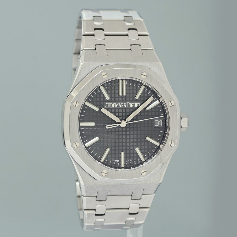 2026 AP SERVICE MINT PAPERS Audemars Piguet Royal Oak Steel 15510ST Grey Watch