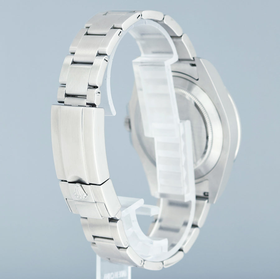 2018 MINT Rolex Explorer II 216570 Polar White Dial Steel 42mm Watch Box