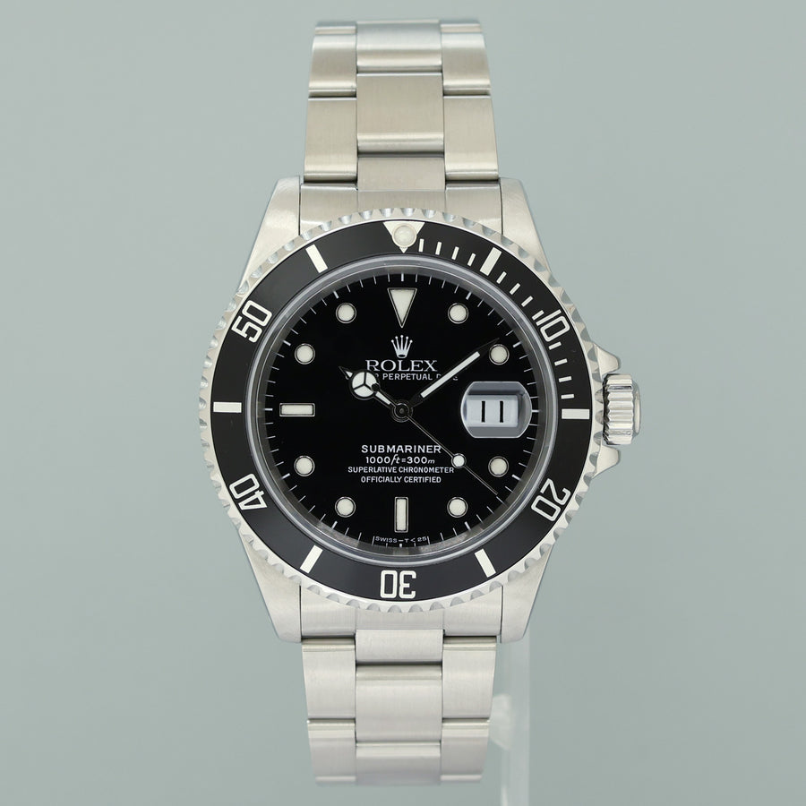 MINT 1996 Rolex Submariner Date Tritium 16610 Steel Black 40mm Oyster Watch Box