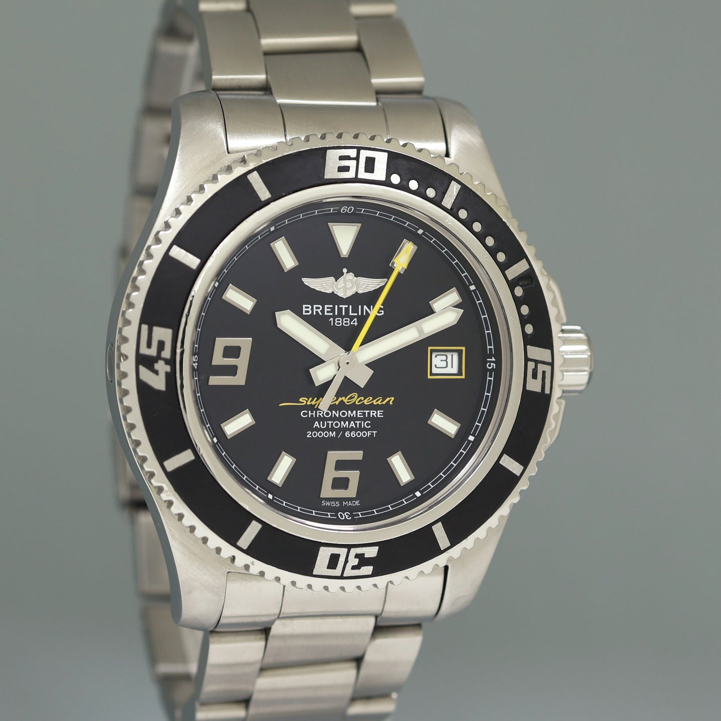 PAPERS MINT Breitling Super Ocean 44mm Automatic Steel Black Dial Watch Box