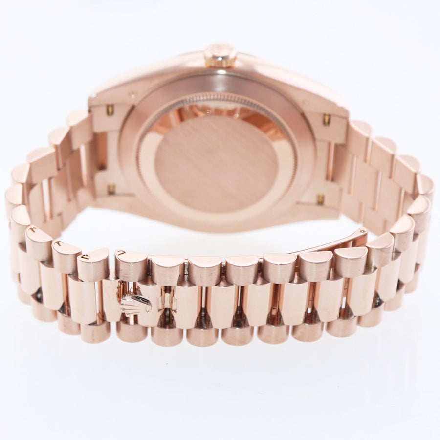 MINT 2020 Rolex President 40mm Rose Gold Sundust Roman 228235 Watch Box