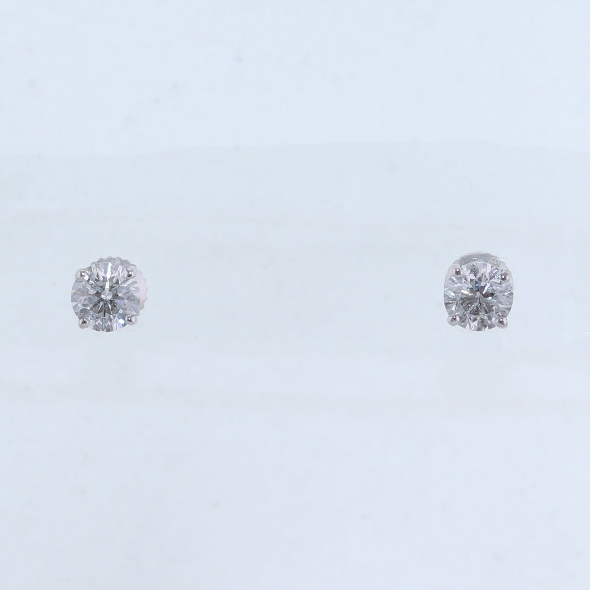 14k White Gold 1.50ctw Diamond Stud Earrings